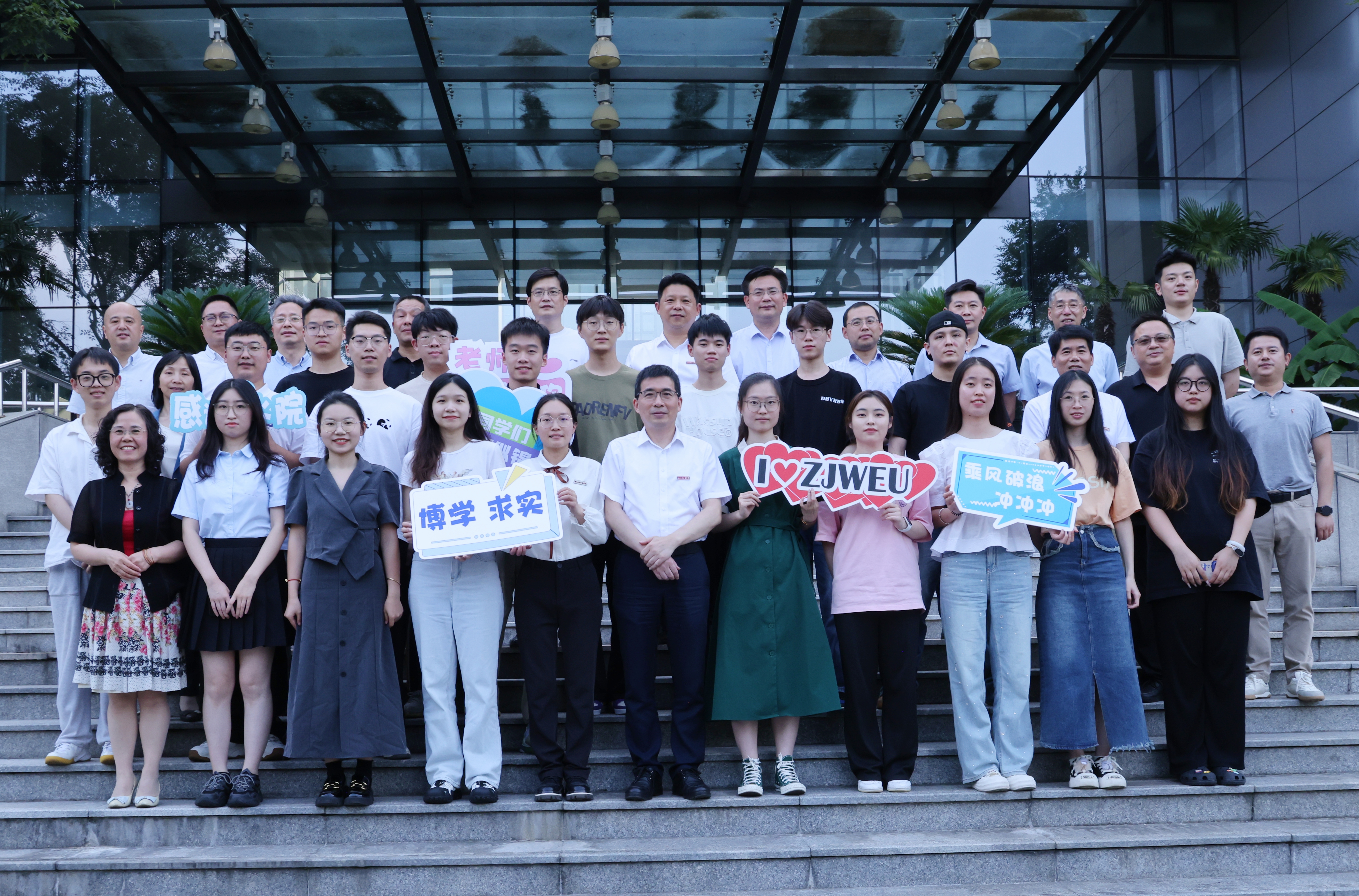 059A0007_副本.jpg 059A0007_副本.jpg