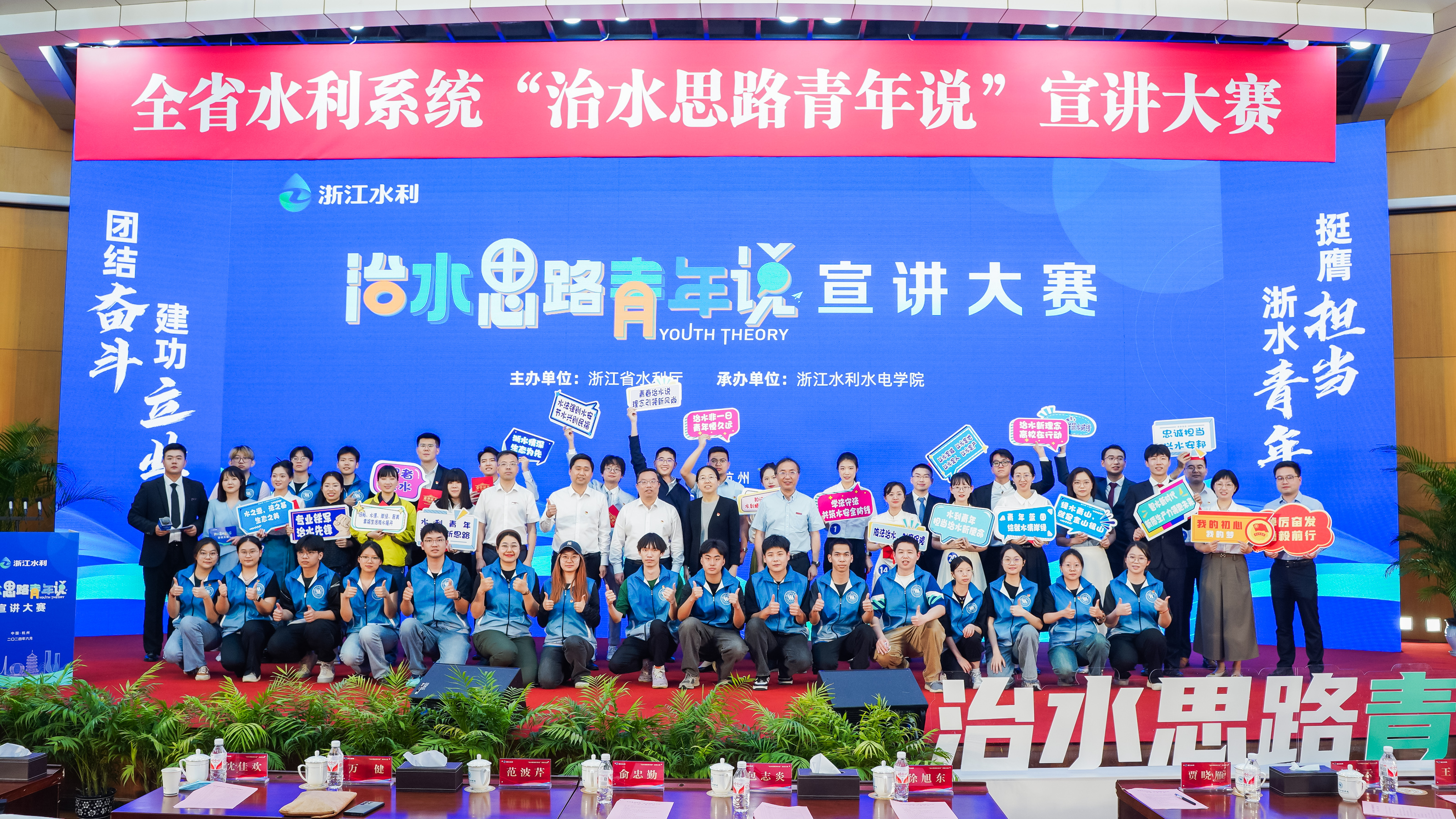 BB65CA60-BF2C-44E6-885C-670DE53512E2.jpeg BB65CA60-BF2C-44E6-885C-670DE53512E2.jpeg